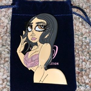 Sandone Pin 2018 Collection